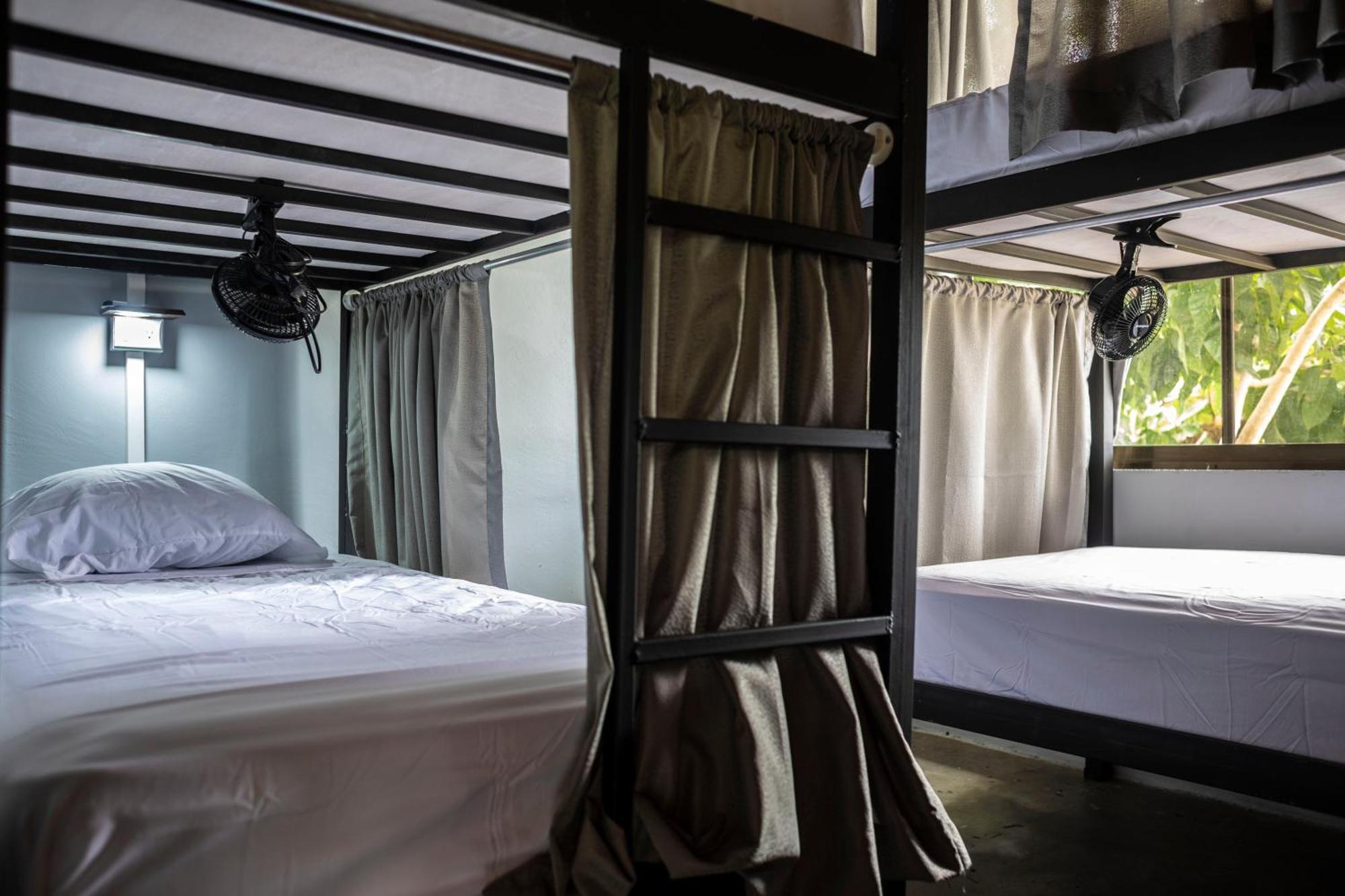 Argdivan Beach Hostel Sámara Zewnętrze zdjęcie